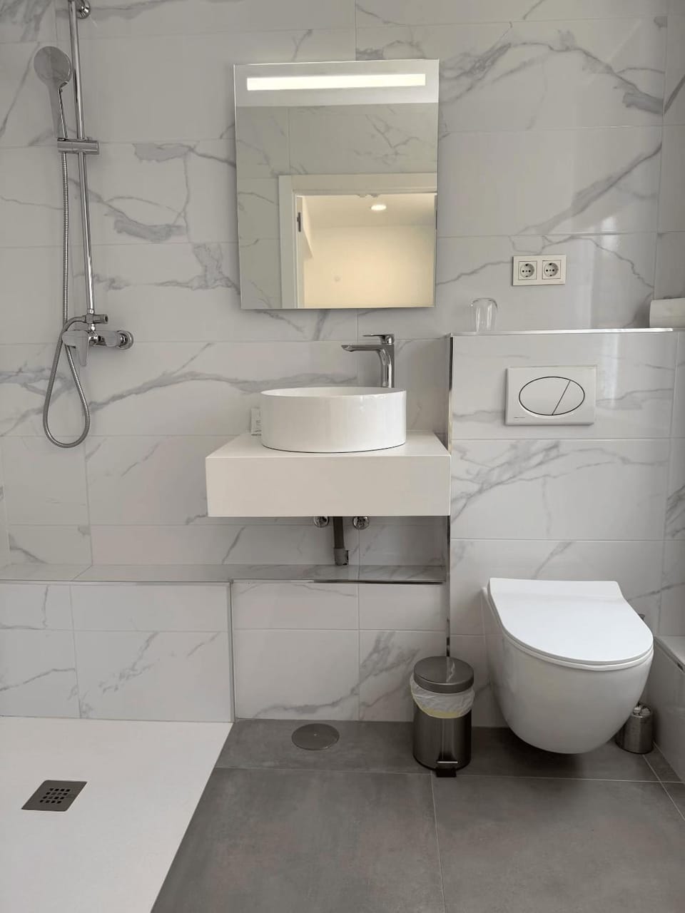 Toilet, Bathroom