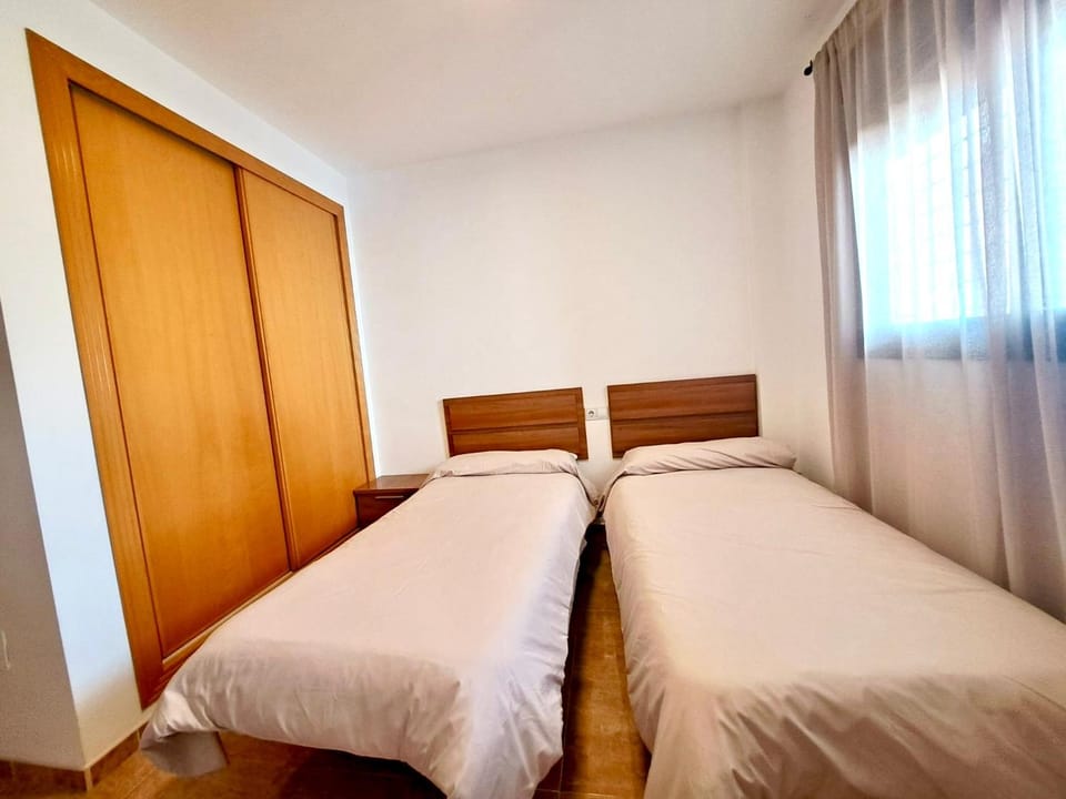 apartamento aguadulce playa con WIFI Apartment in La Alpujarra