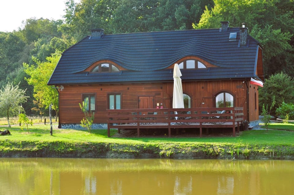 Dom nad Rozlewiskiem Bed and Breakfast in Poland