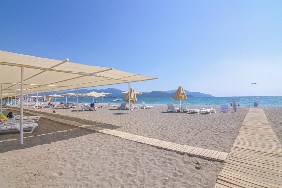 Sunset Beach Club Aqualettings Mermaid 8 Apartment in Fethiye