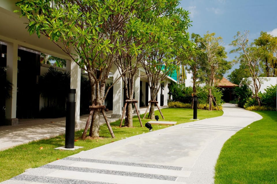 Property building, Garden