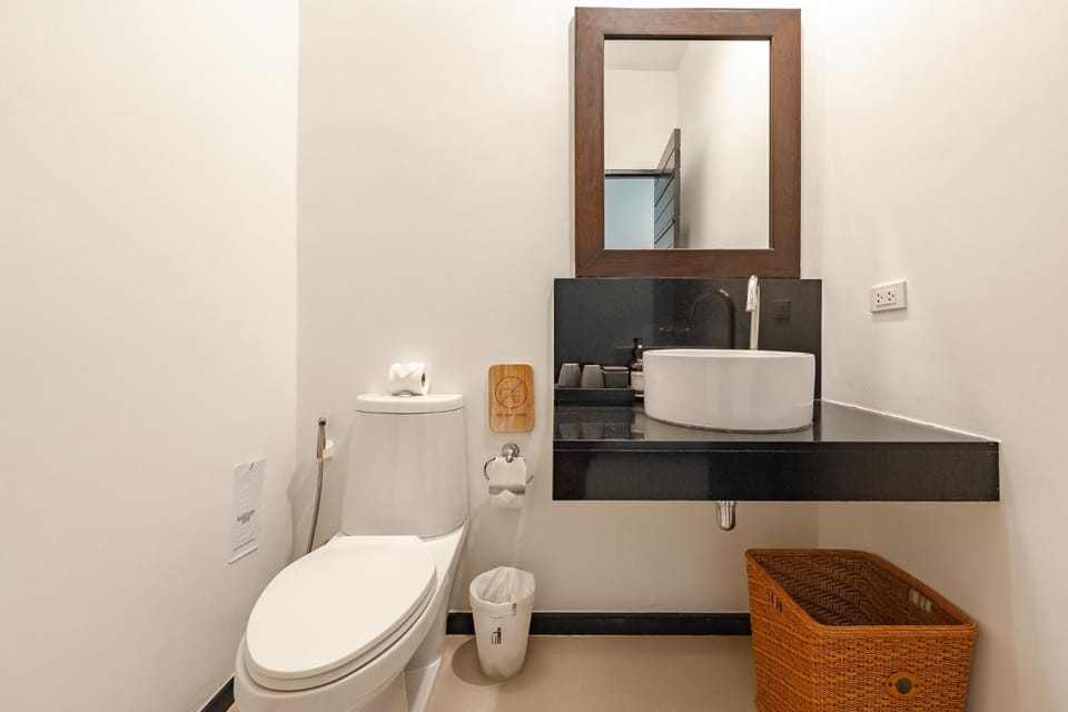 Toilet, Bathroom