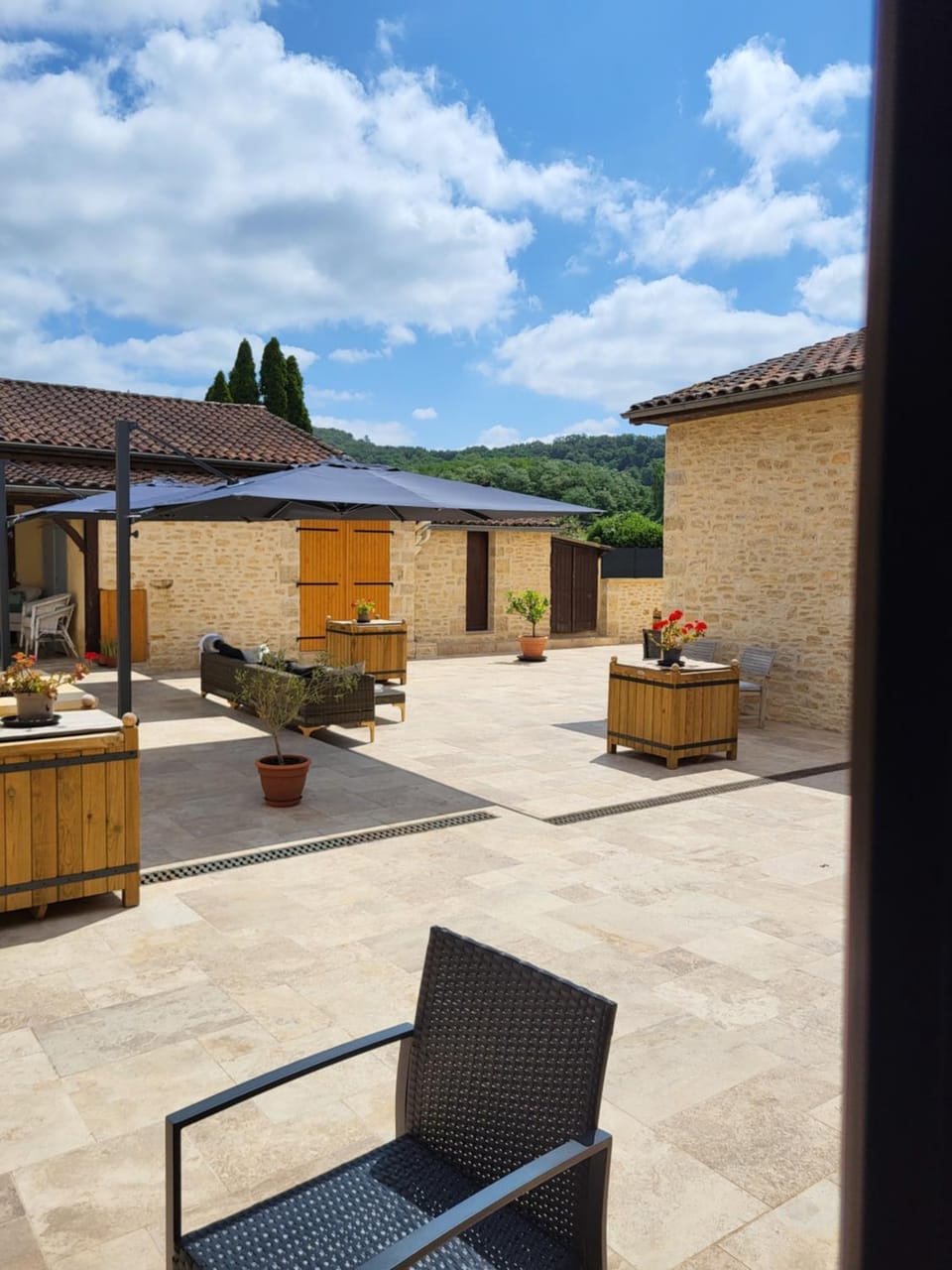 Property building, Patio, Patio