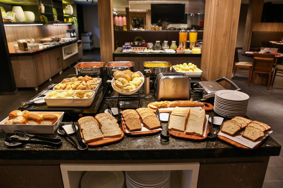 Breakfast, Buffet breakfast