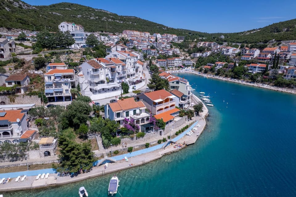 Apartments Nico Apartment in Neum