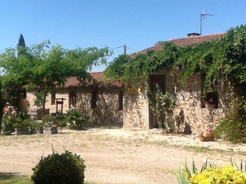 la raymondiere Bed and Breakfast in Nouvelle-Aquitaine