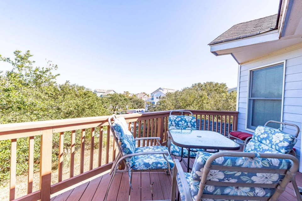Knot A Care - Corolla, Ocean Sands, 400 Yds to Beach, Pool, Hot Tub, Pool Table, Pets OK House in Corolla