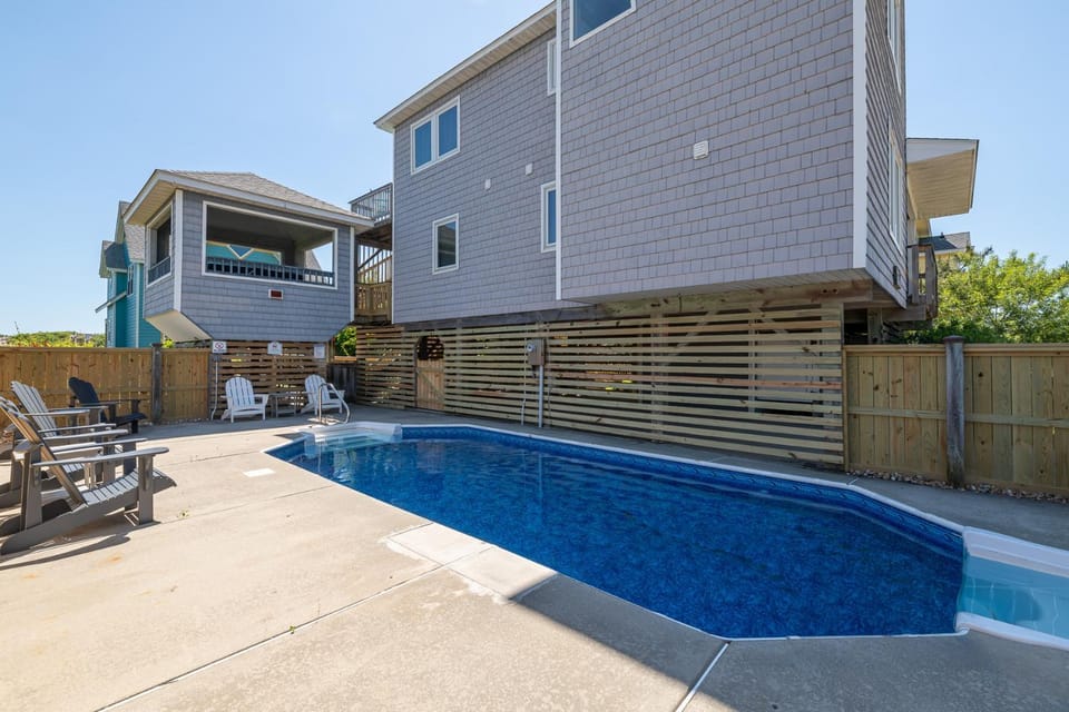 Shore Thing - Corolla, Ocean Sands, 60 Yards to Beach, Ocean View, Pool, Hot Tub, Pets OK House in Corolla