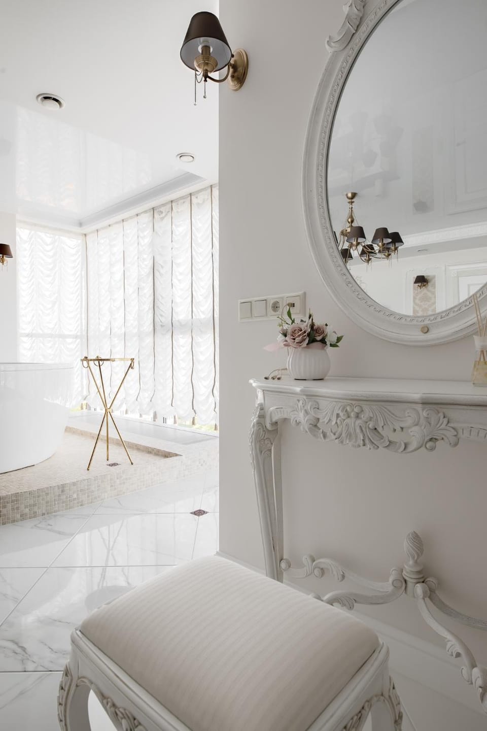 President Jacuzzi Apartment by LIUKSAI Apartment in Klaipėda