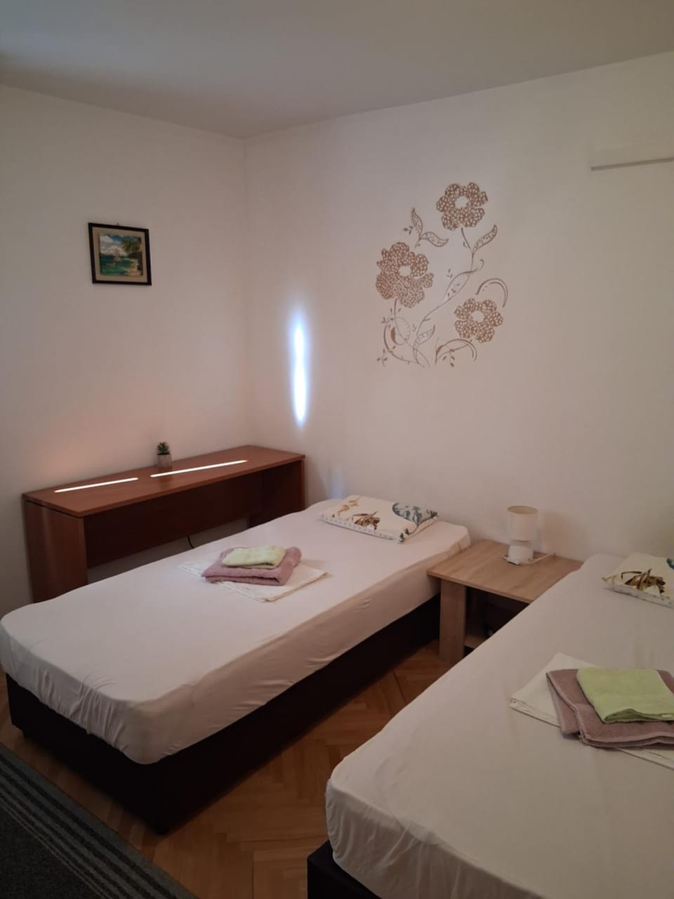 A small apartment for a great vacation "LUDI" Apartment in Split