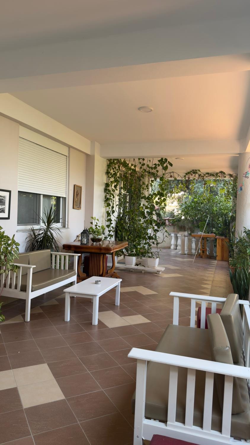 Vila Gjoni Hotel in Sarandë