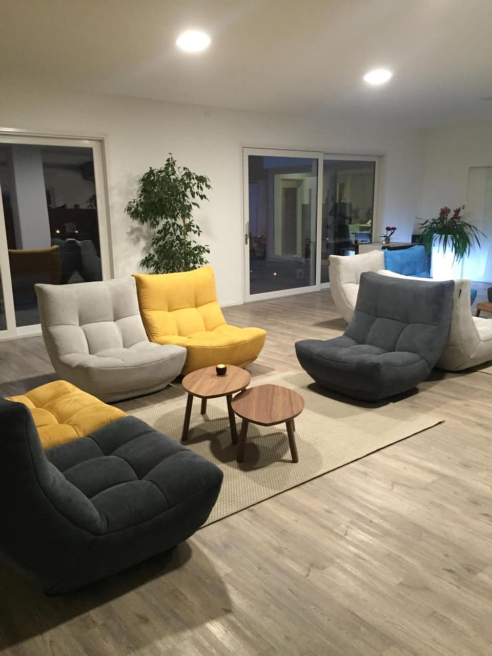 Communal lounge/ TV room