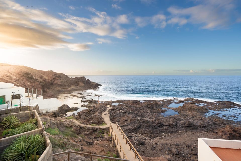 Ocean views "Las Garzas" House in Comarca Norte