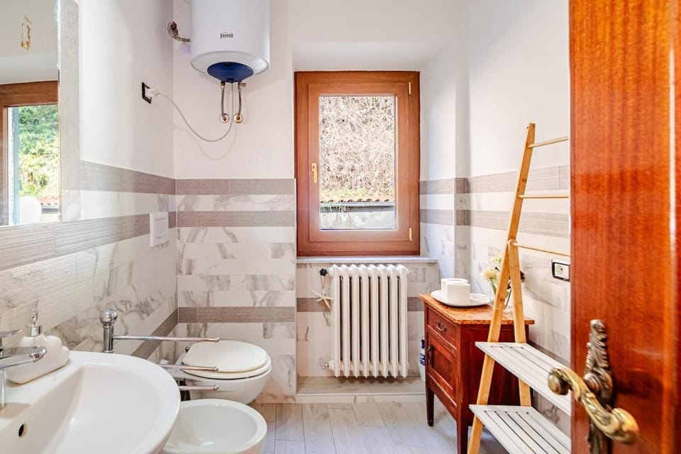 Nido della Rondine House in Umbria