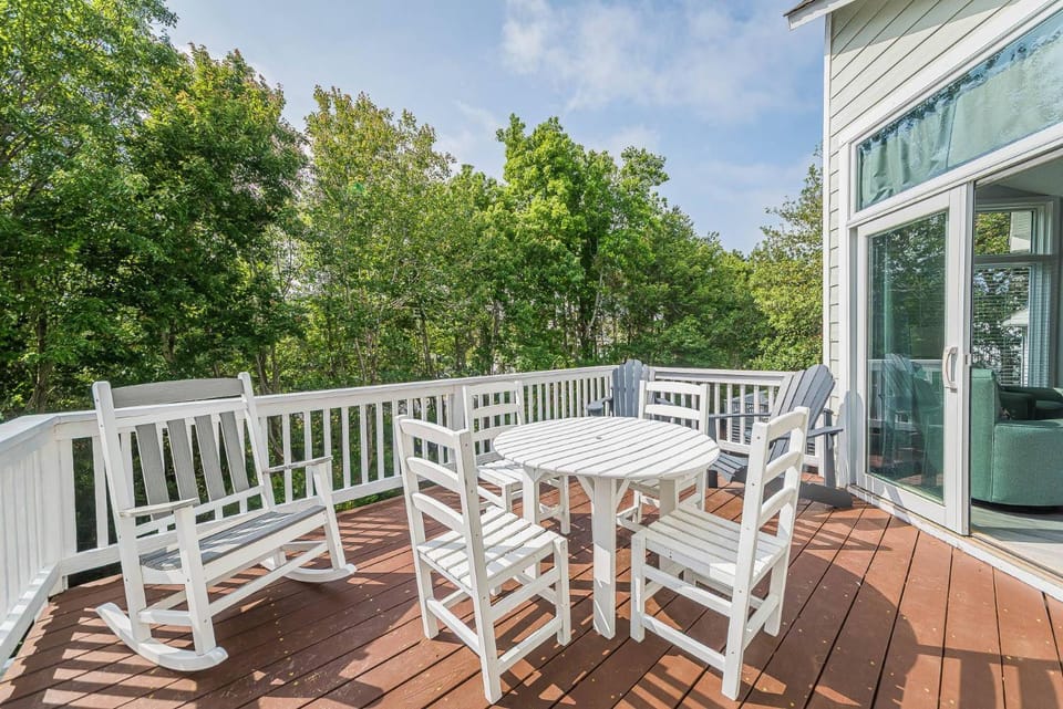 Casa Corolla - Currituck Club Amenities, Pool, Hot Tub, Golf Discounts, Flex Stays, Events House in Corolla