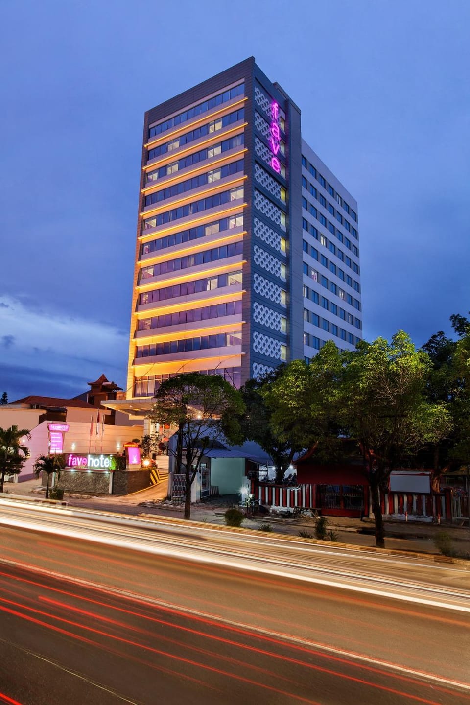 Property building, Facade/entrance
