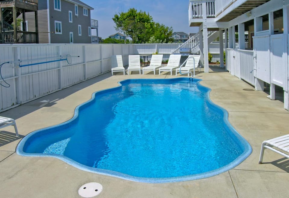 Paws and Reflect - Corolla, Ocean Sands, 200 Yds to Beach, Pool, Hot Tub, Pool Table, Pets OK House in Corolla