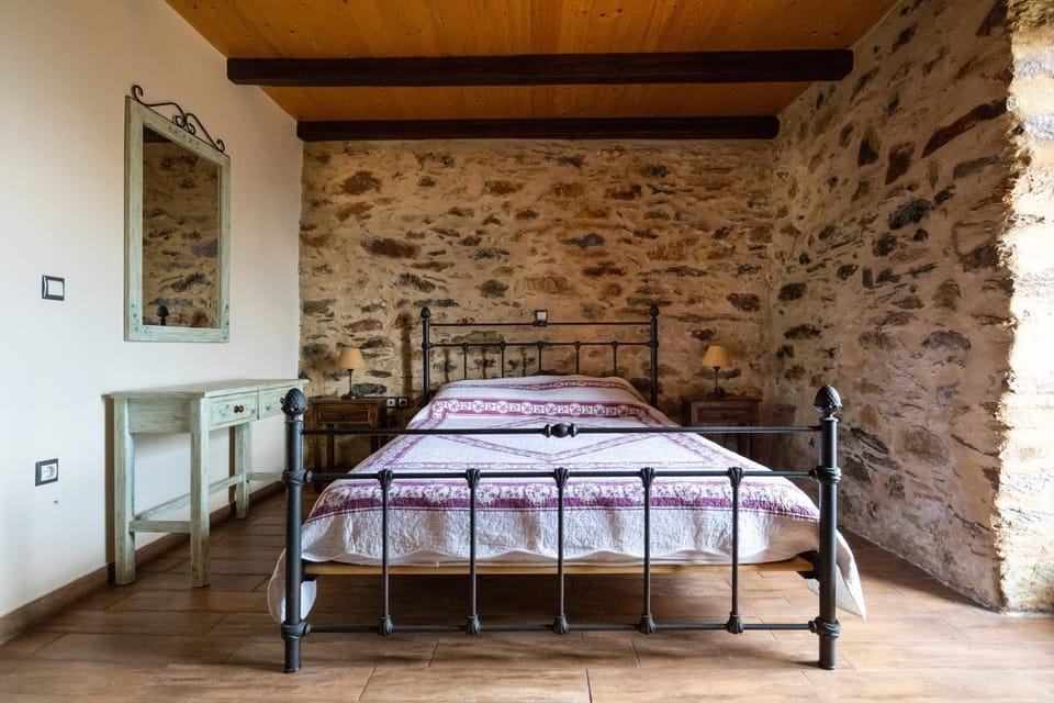Luxury House In The Hills Country House in Messenia