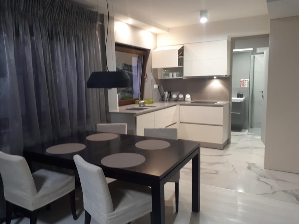 Apartamenty Centrum- Kochanowskiego -dawniej two-bedroom Apartment Apartment in Poland