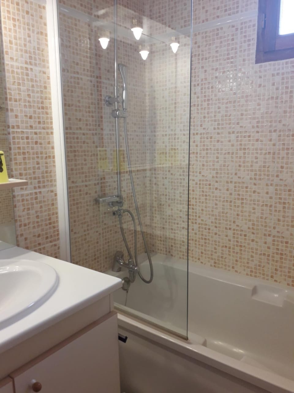 Shower, Bathroom, Bath