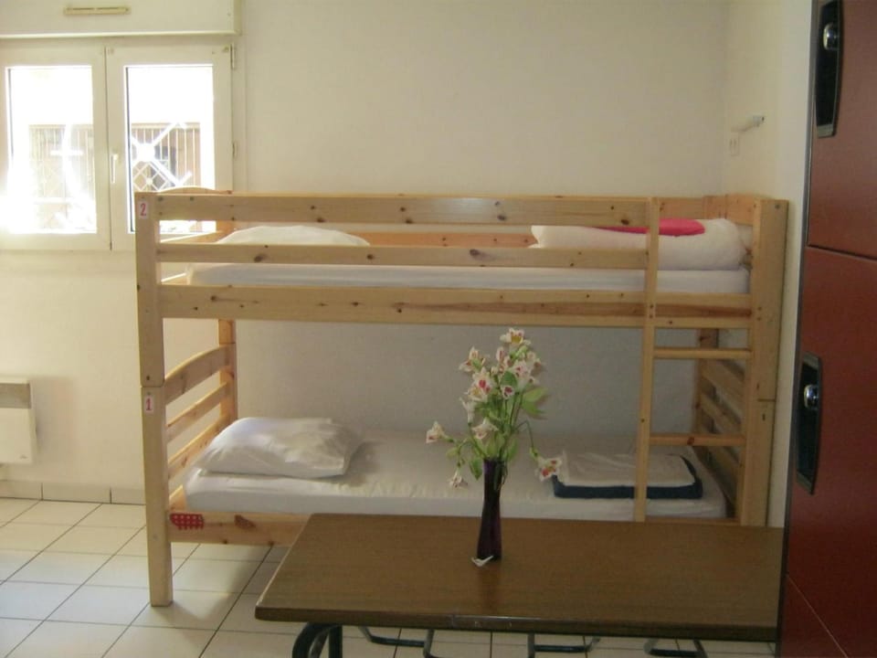 La Petite Auberge de Saint-Sernin Hostel in Toulouse