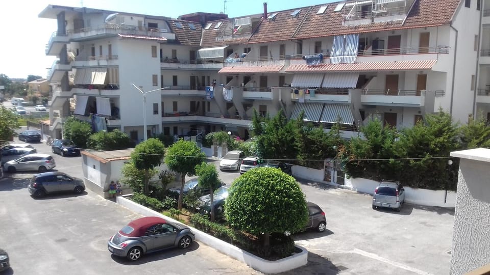 Inner courtyard view