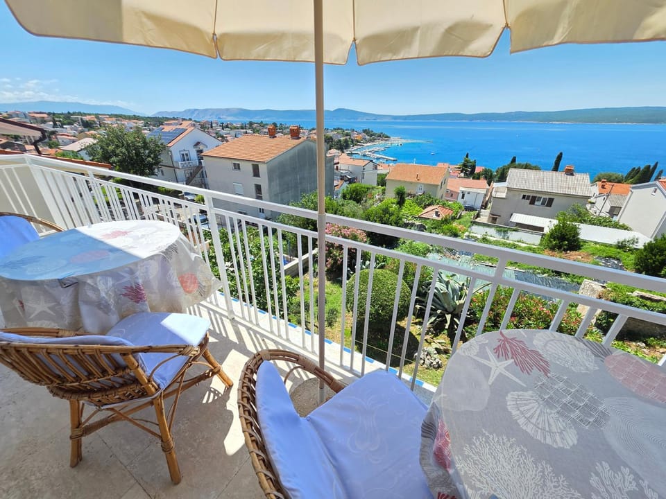 Balcony/Terrace, City view, Sea view