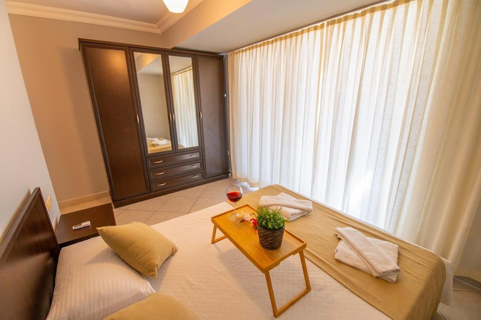 Bed, Bedroom, wardrobe