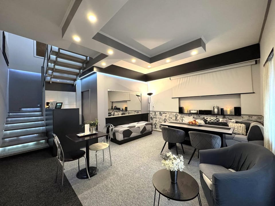 Living room, Lobby or reception