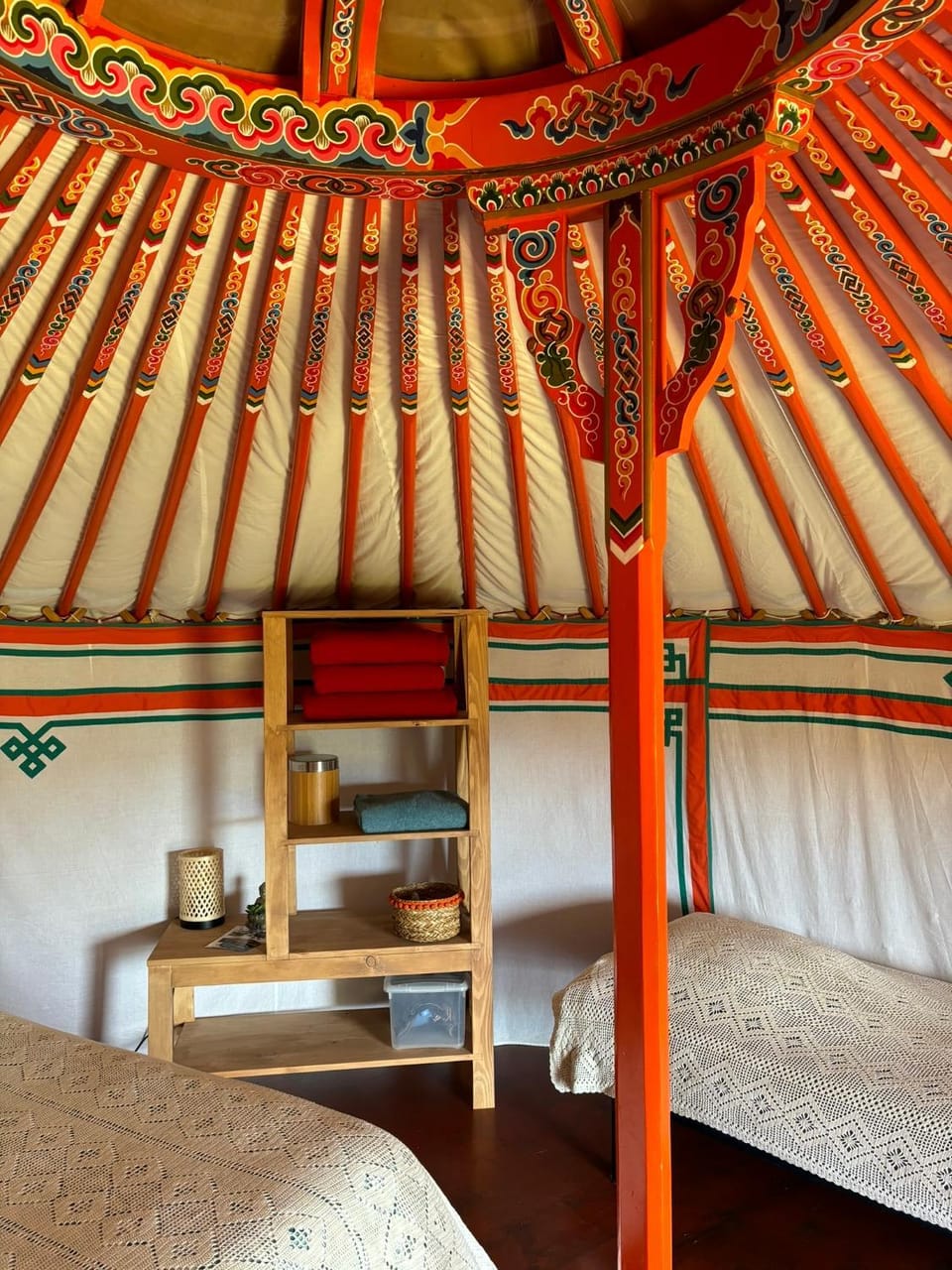 Yourte Mongole Insolite - Gîte Saint Roch Chalet in Occitanie