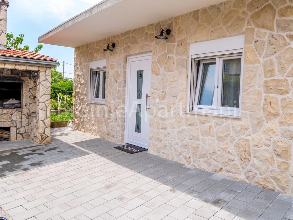 Facade/entrance, Lobby or reception