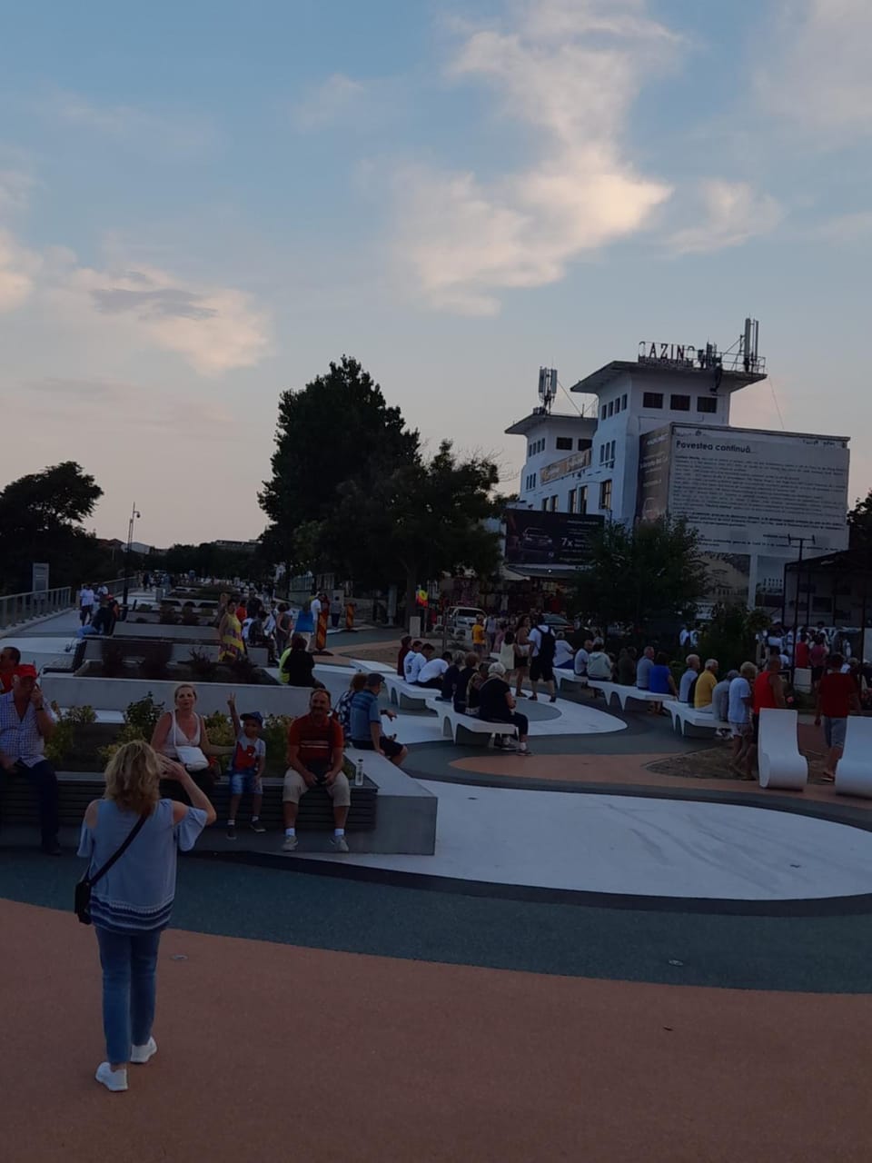Day, People, Evening entertainment, children, group of guests