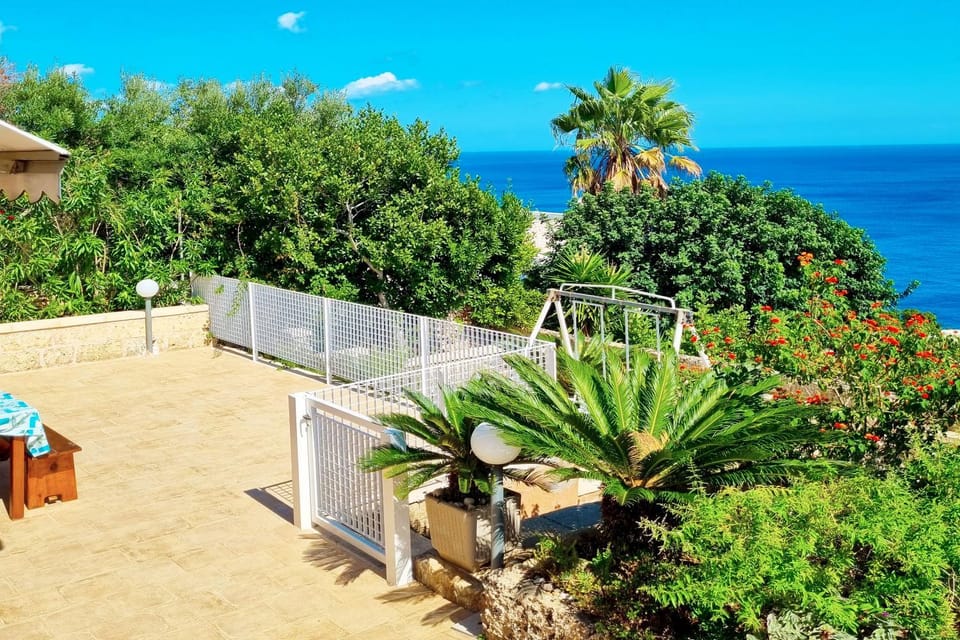 Balcony/Terrace, Garden view