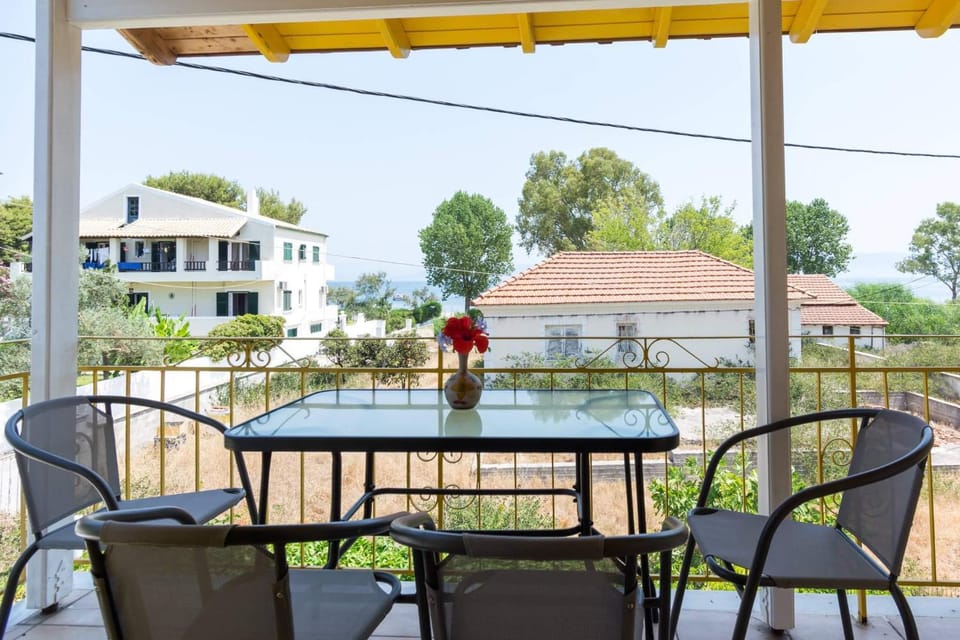 Yellow House Apartment in Corfu, Greece