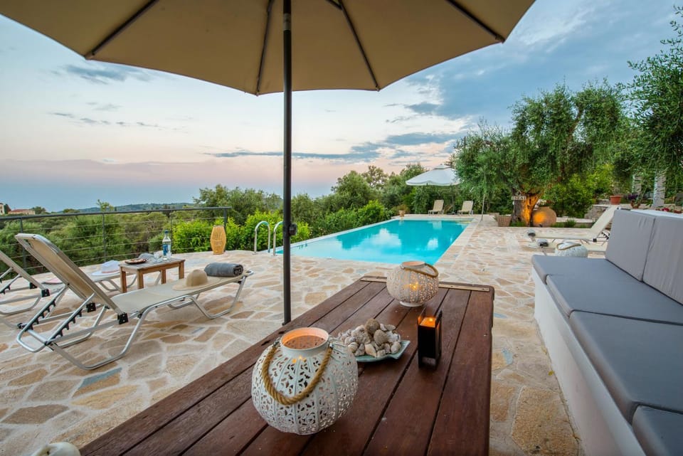 Patio, Pool view, Swimming pool