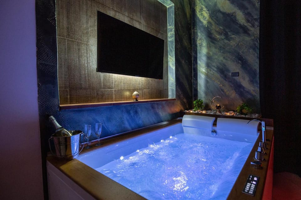 Pompei Luxury Rooms Bed and Breakfast in Pompeii
