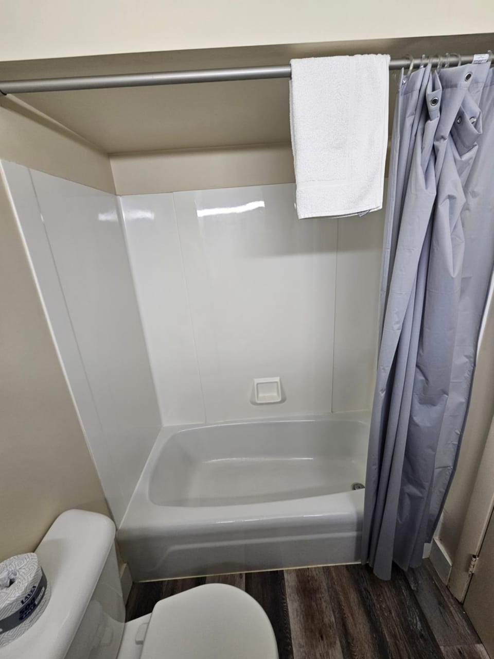 Shower, Bath