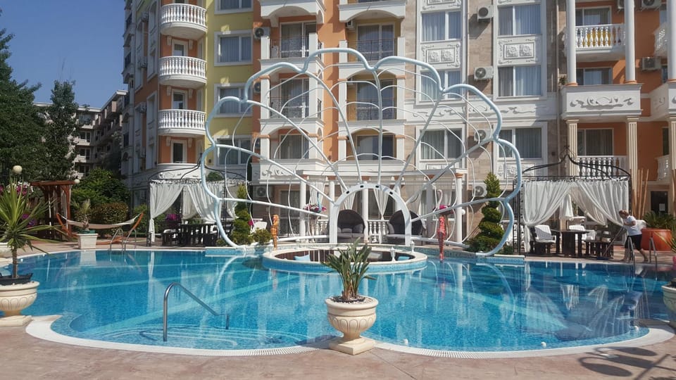 Суит Хоумс 3 Apartment hotel in Sunny Beach
