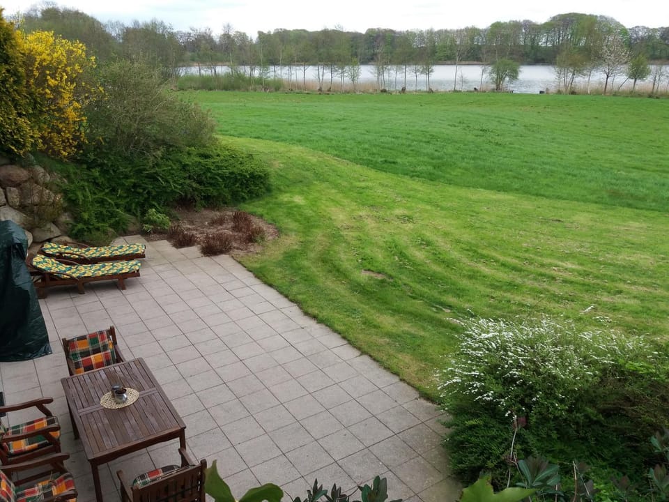 Balcony/Terrace, Lake view