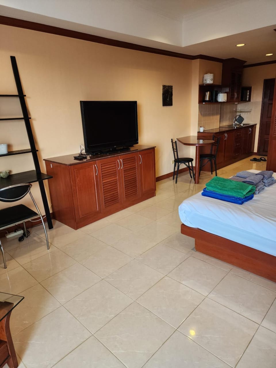 TV and multimedia