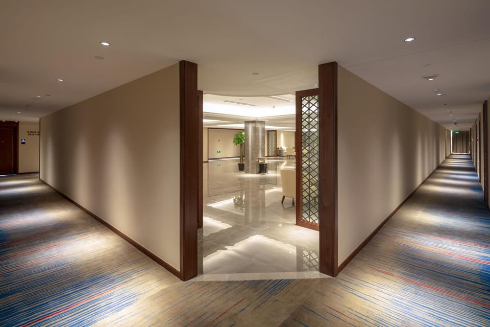 Yushan Town Tianji Cloud Business Hotel Hotel in Suzhou