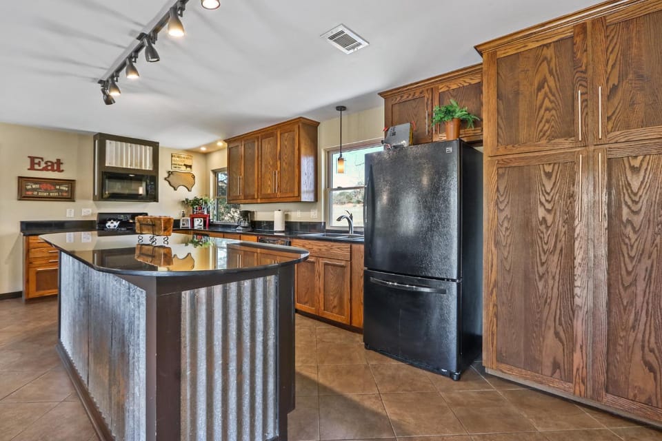 2 Creeks House in Wimberley