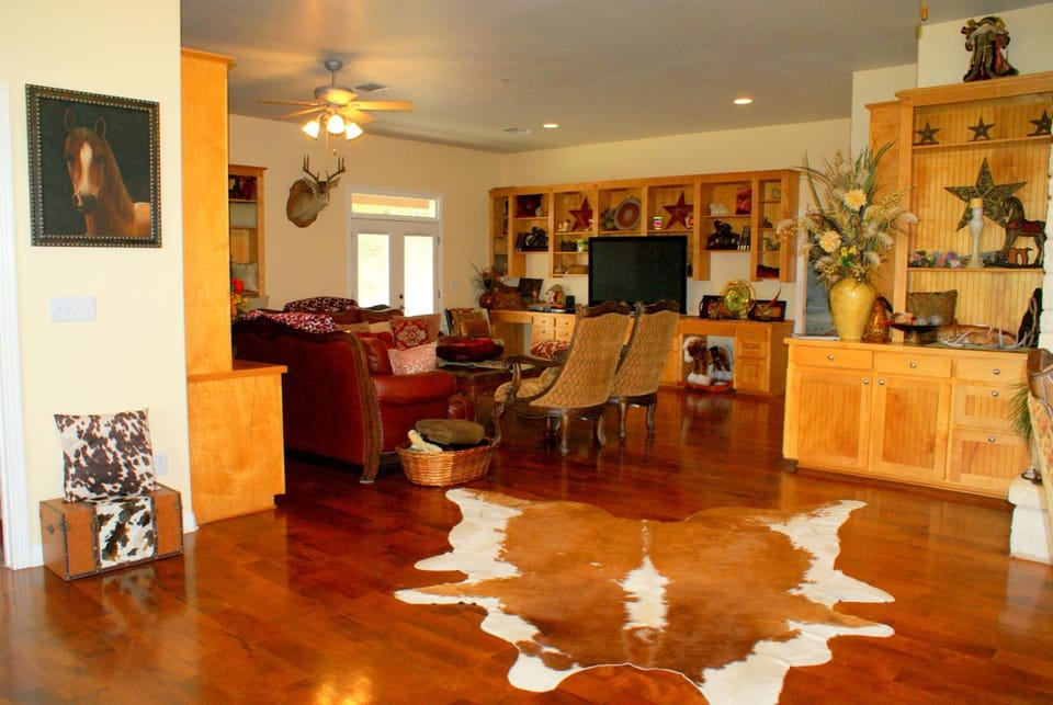 Bridle Ridge Ranch House in Rio Grande