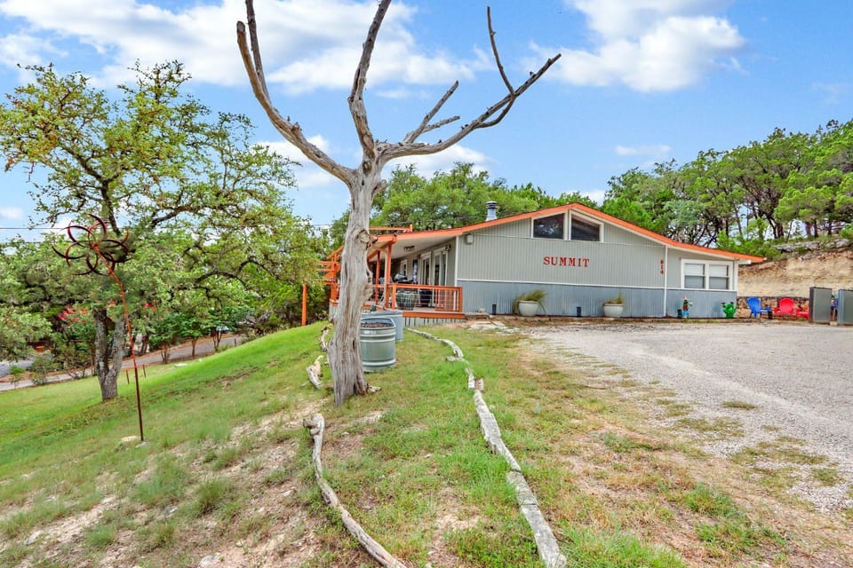 The Summit House in Rio Grande