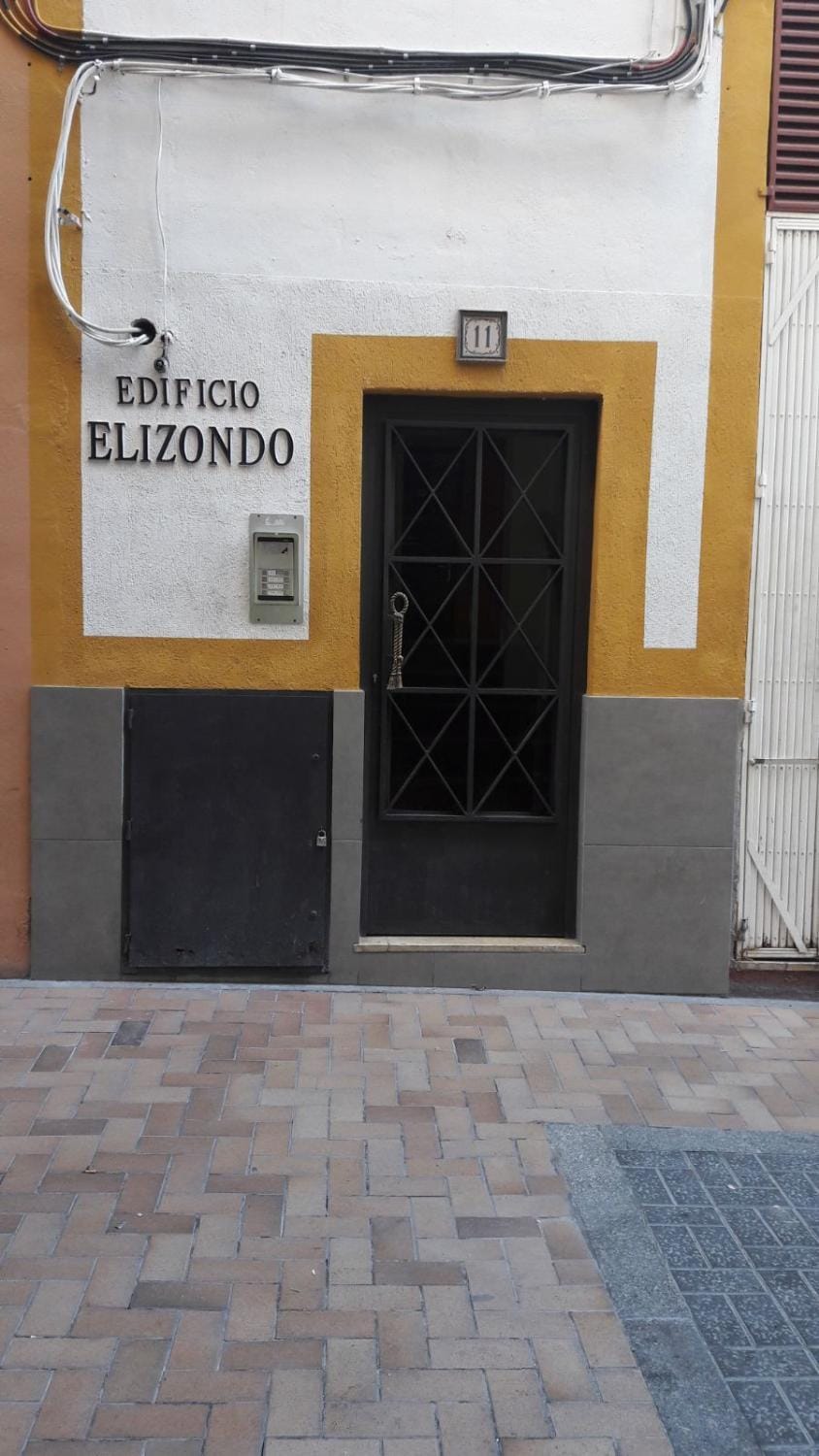 Property building, Facade/entrance, Off site