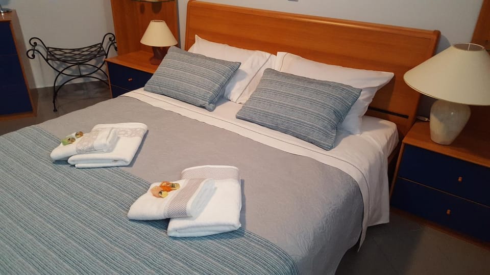 Blue Gortanova Bay Apartment in Pula