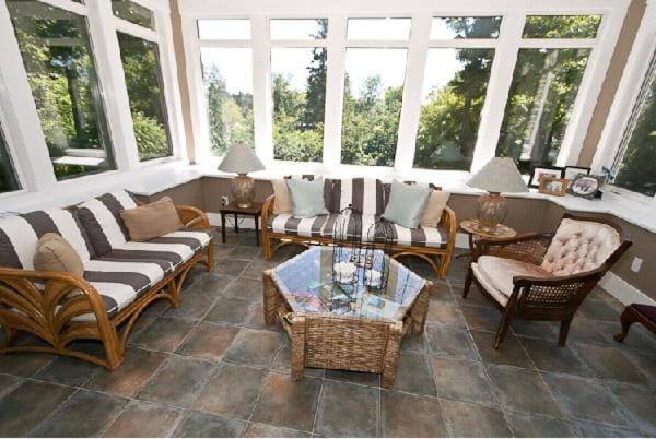 Day, Lobby or reception