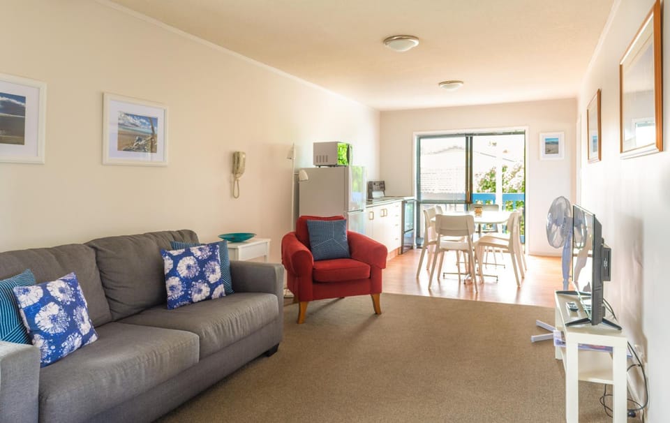 Snells Beach Motel Motel in Auckland Region
