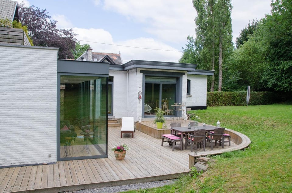 La Suite Des Pervenches Bed and Breakfast in Wallonia, Belgium