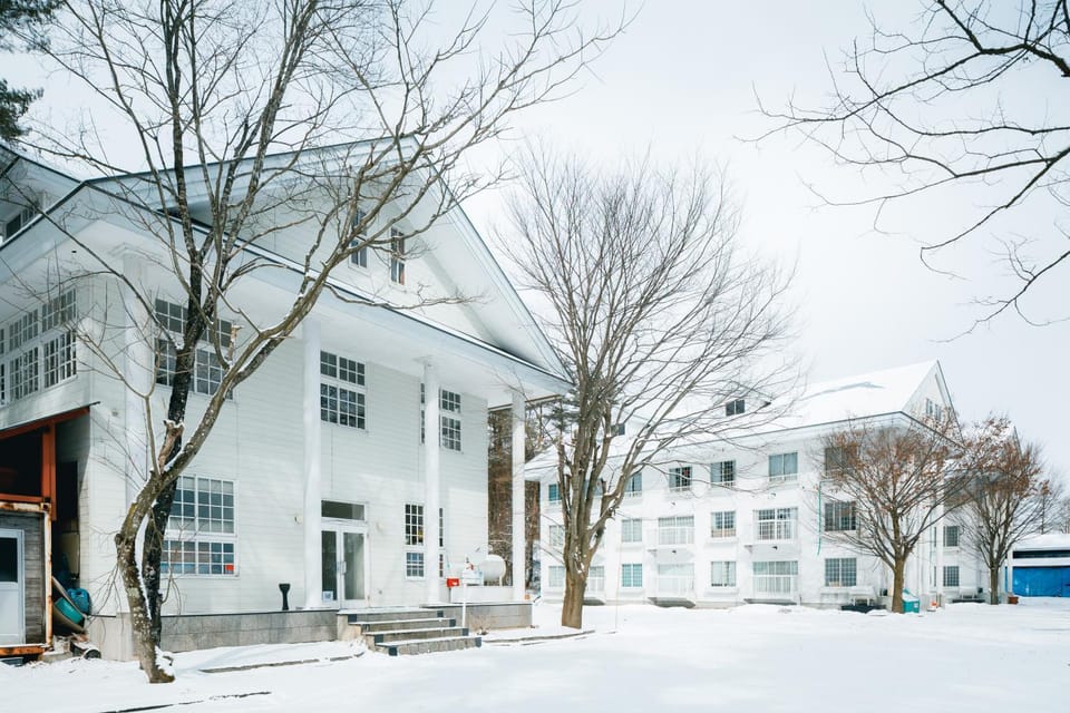 Property building, Day, Winter